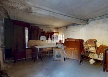 Stanza arredata - Independent house Antonio Giono, 6, Valchiusa - photo 19