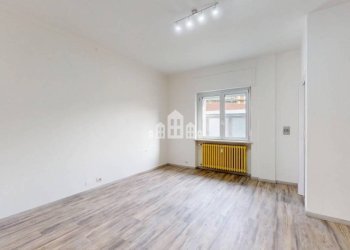 Cucina - Negozio via Sant'Erasmo, 85, Pont-Saint-Martin - foto 12