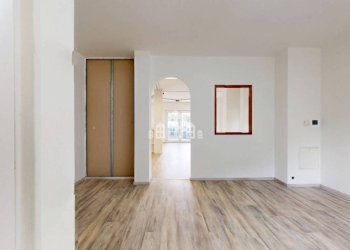 Cucina - Negozio via Sant'Erasmo, 85, Pont-Saint-Martin - foto 16