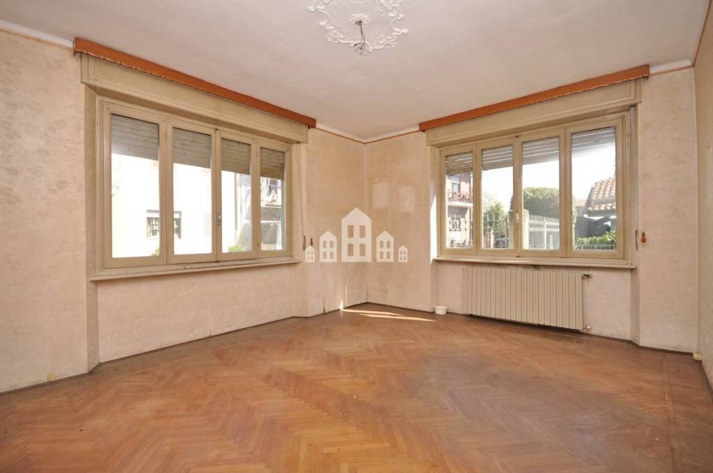 Cucina - Four-room apartment via Marconi, 1, Valperga - photo 1