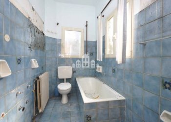 Bagno - Four-room apartment via Marconi, 1, Valperga - photo 12
