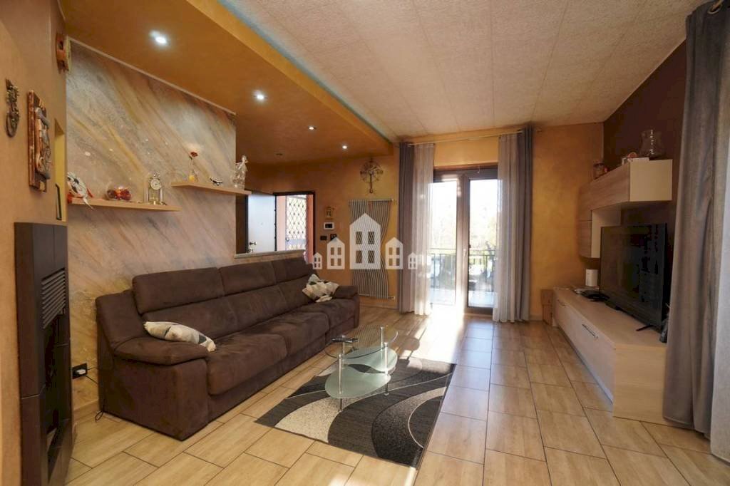 Salone - Villa Frazione Braida, 21B, Canischio - photo 1