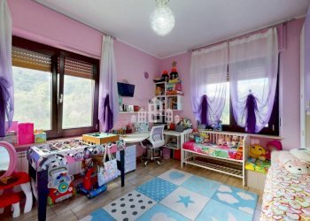 Camera da letto - Villa Frazione Braida, 21B, Canischio - photo 16