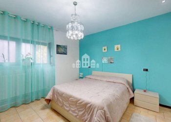 Camera da letto - Villa Frazione Braida, 21B, Canischio - photo 32