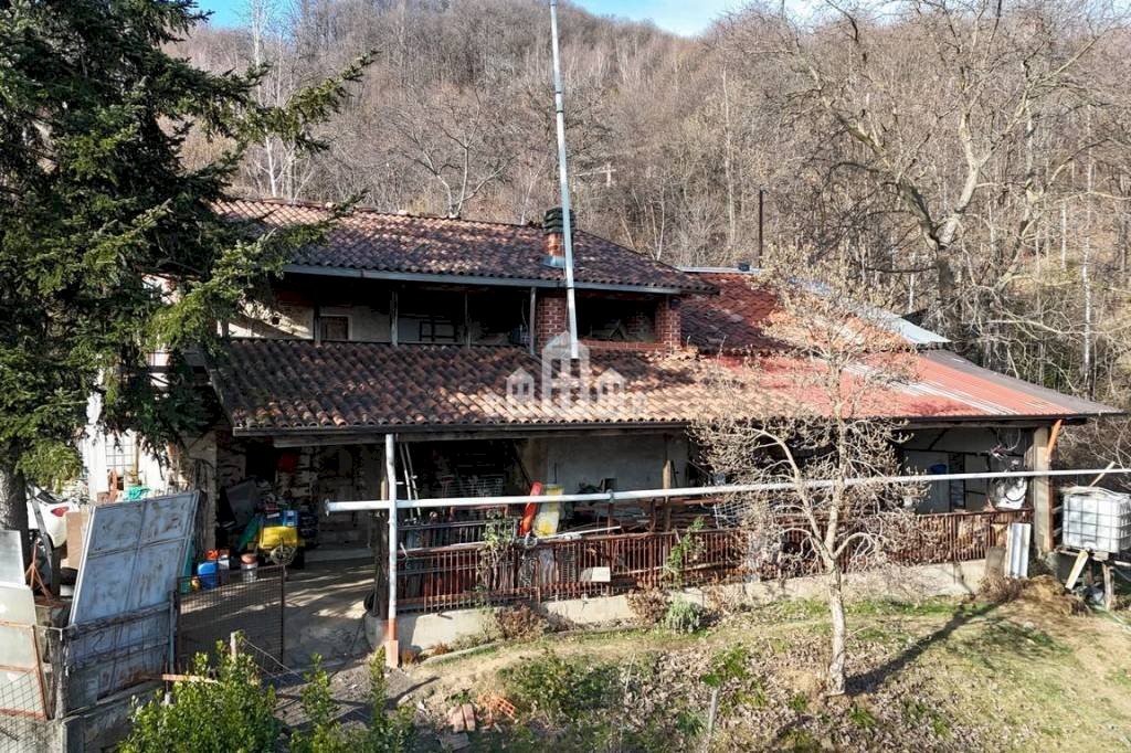 Vista - Independent house Cil Carpen, 2, Issiglio - photo 1
