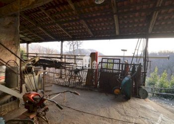 Cortile interno - Casa indipendente Cil Carpen, 2, Issiglio - foto 23