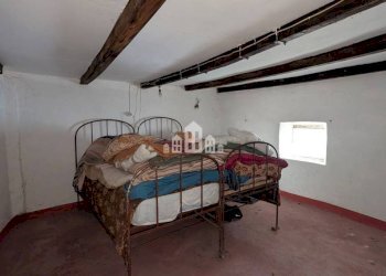 Camera da letto - Independent house vicolo Brofferio, snc, Traversella - photo 12