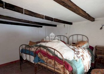 Camera da letto - Independent house vicolo Brofferio, snc, Traversella - photo 13