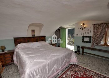 Camera da letto - Casa indipendente Località Vasario, snc, Sparone - foto 14