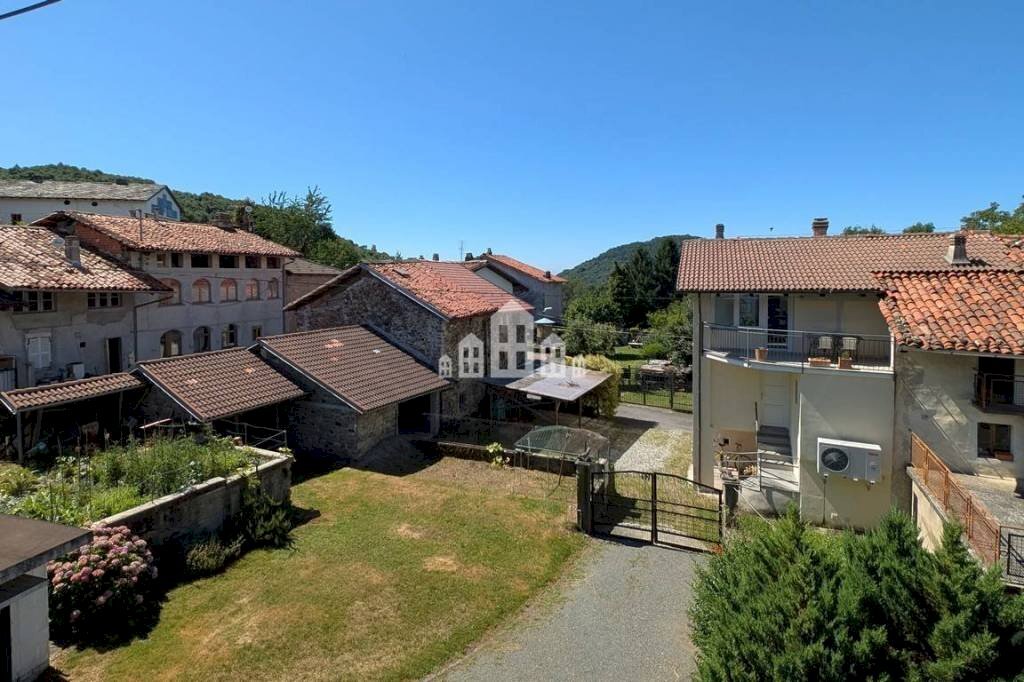 Vista - Independent house via Vittorio Emanuele II, 18, Val di Chy - photo 2