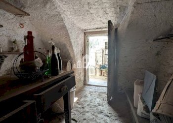 Cantina - Casa indipendente via Vittorio Emanuele II, 18, Val di Chy - foto 9