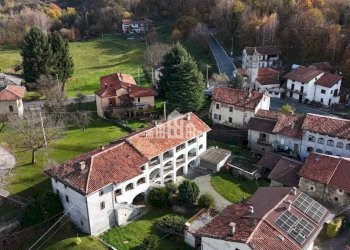 Vista - Independent house via Vittorio Emanuele II, 18, Val di Chy - photo 1