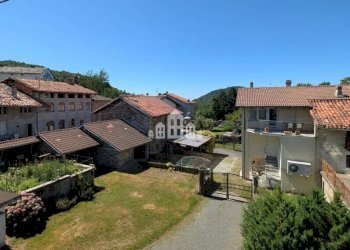 Vista - Independent house via Vittorio Emanuele II, 18, Val di Chy - photo 2