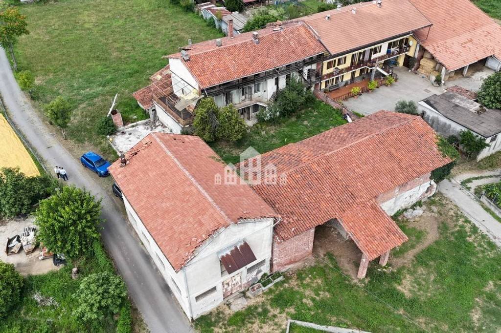 Vista - Independent house Frazione Spineto, Snc, Castellamonte - photo 1