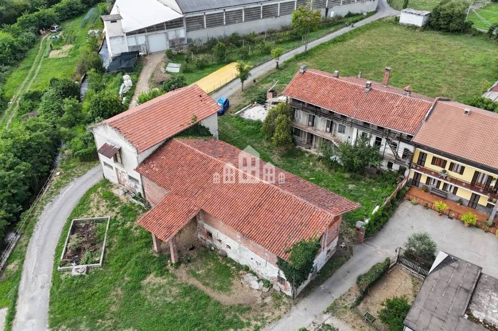 Vista - Independent house Frazione Spineto, Snc, Castellamonte - photo 2