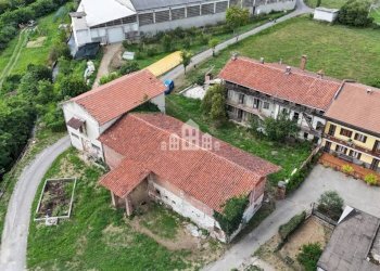 Vista - Independent house Frazione Spineto, Snc, Castellamonte - photo 2