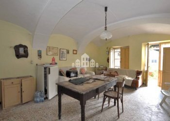 Salone - Independent house Frazione Spineto, Snc, Castellamonte - photo 7