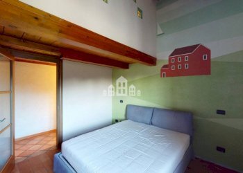 Camera da letto - Three-room apartment vicolo Barucco, 2, Valperga - photo 14