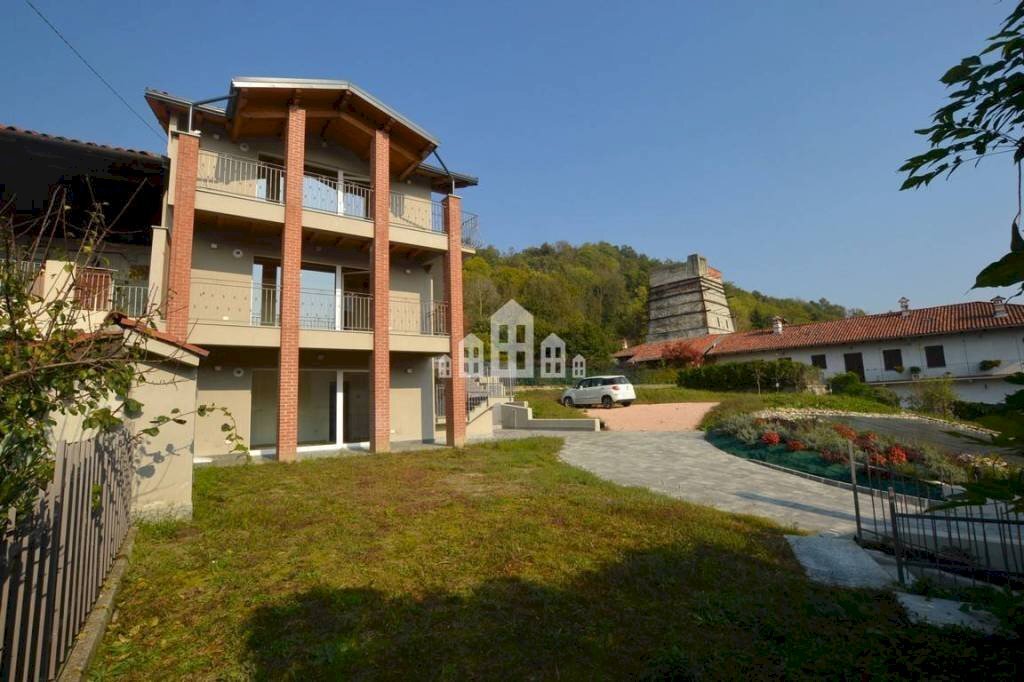Facciata - Bilocale via Vittorio Emanuele, 8, Vidracco - foto 1