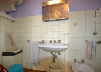 Bagno - Four-room apartment via Monte Marzo, 100, Valchiusa - photo 9