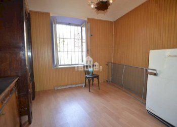 Camera da letto - Four-room apartment via Monte Marzo, 100, Valchiusa - photo 11