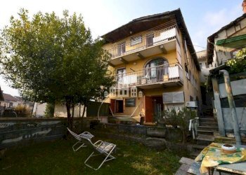 Facciata - Three-room apartment via Miniere, 4, Traversella - photo 25