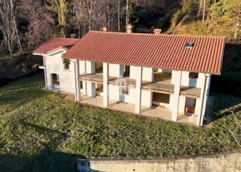 Facciata - Villa via Cuorgnè, 10, Borgiallo - foto 2