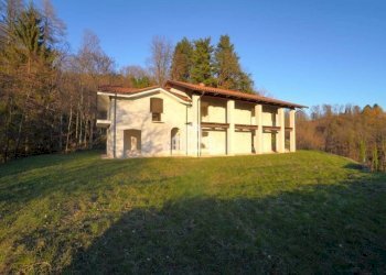 Facciata - Villa via Cuorgnè, 10, Borgiallo - foto 3