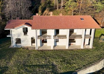 Facciata - Villa via Cuorgnè, 10, Borgiallo - foto 34