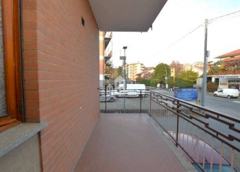 Balcone - Three-room apartment via quinto Cattaneo, 1, Favria - photo 15