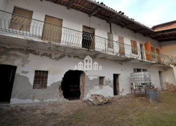 Independent house piazza della Chiesa, 6, Bairo - photo 3