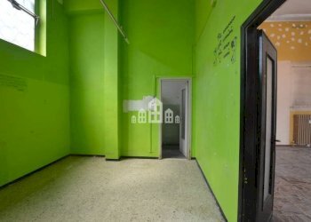 Interno non residenziale - Shop via Michelangelo, 1, Cuorgnè - photo 12