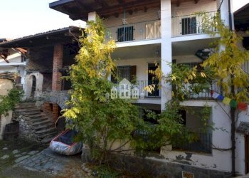 Facciata - Casa indipendente via Marconi, 75, Vistrorio - foto 2