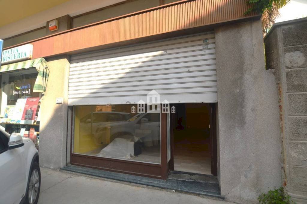 Facciata - Shop via Matteotti, 8, Salassa - photo 2
