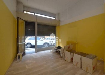 Interno non residenziale - Shop via Matteotti, 8, Salassa - photo 6