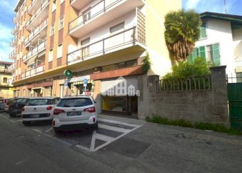 Facciata - Shop via Matteotti, 8, Salassa - photo 13