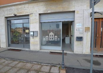 Shop via Don Minzoni, 3, Cuorgnè - photo 2