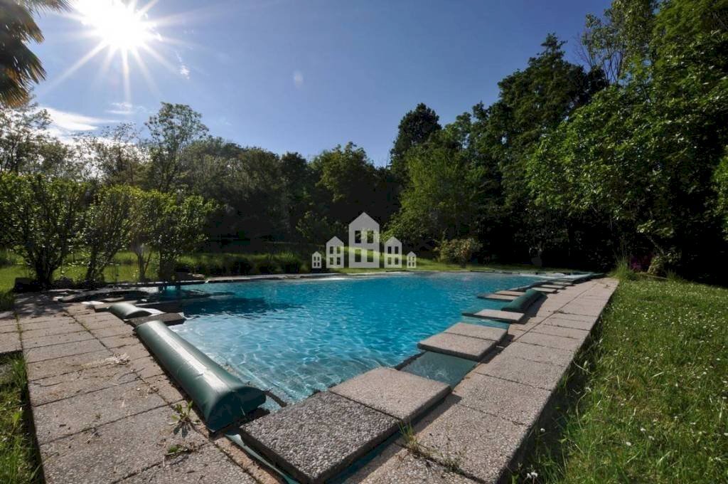 Piscina - Villa frazione capriolo, snc, Castellamonte - photo 3