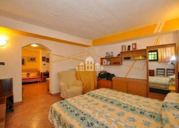 Camera da letto - Villa frazione capriolo, snc, Castellamonte - foto 22