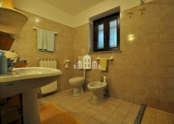 Bagno - Villa frazione capriolo, snc, Castellamonte - foto 24
