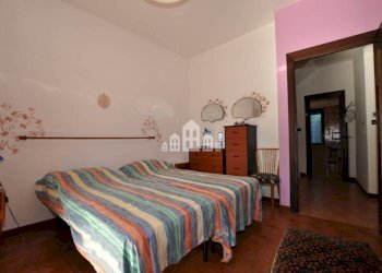 Camera da letto - Villa frazione capriolo, snc, Castellamonte - photo 31