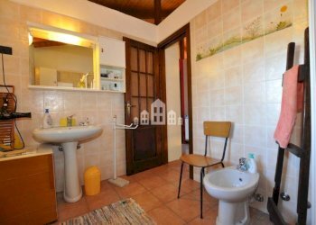 Bagno - Villa frazione capriolo, snc, Castellamonte - foto 46