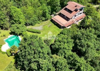 Piscina - Villa frazione capriolo, snc, Castellamonte - foto 50