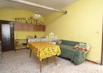 Salone - Casa indipendente vicolo Boggio, 12, San Giorgio Canavese - foto 3