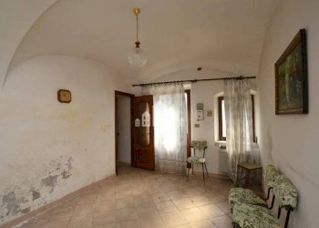 Salone - Casa indipendente vicolo Boggio, 12, San Giorgio Canavese - foto 15