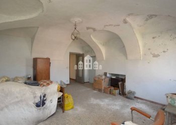 Salone - Casa indipendente vicolo Boggio, 12, San Giorgio Canavese - foto 22