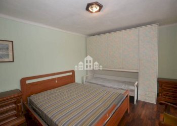 Camera da letto - Two-room apartment via massimo d'azeglio, 5, Castellamonte - photo 9