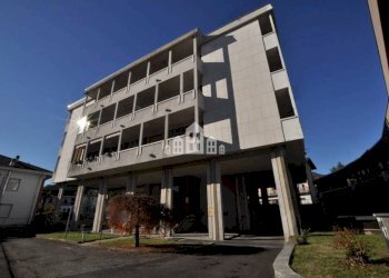 Facciata - Trilocale corso Roma, 13, Cuorgnè - foto 1