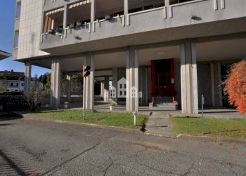 Facciata - Trilocale corso Roma, 13, Cuorgnè - foto 23