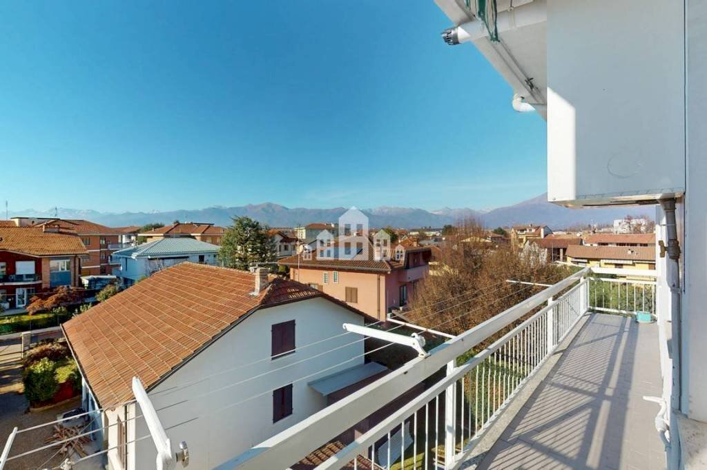 Balcone - Appartamento viale Losego, 6, Rivarolo Canavese - foto 3